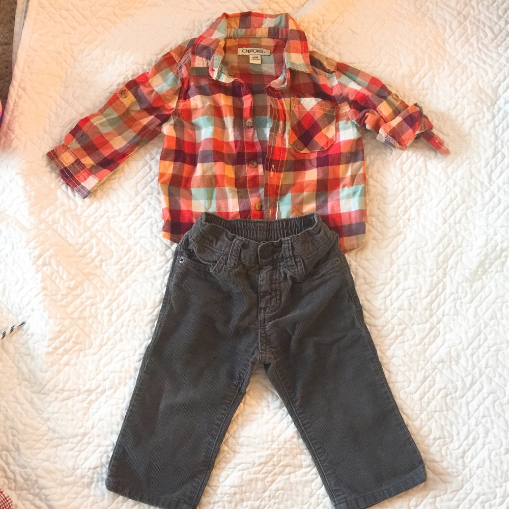 Cherokee outfit 12 months (orange and dark gray)